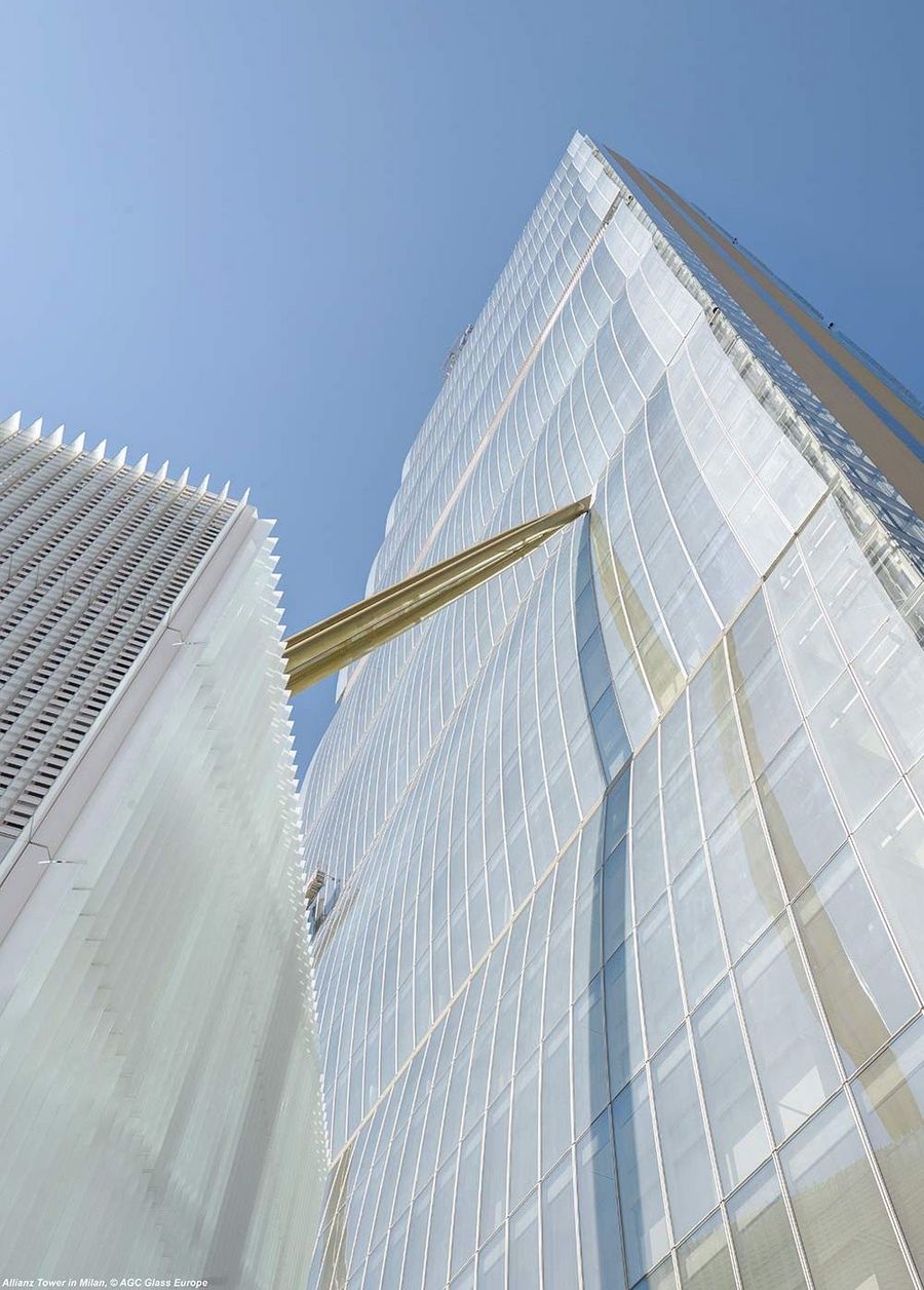 Allianz Tower der AGC Glass Europe SA in Milan
