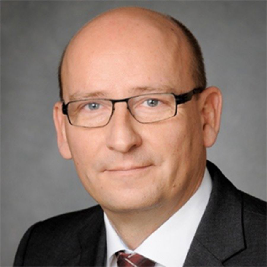 Michael Sleven, Geschäftsführer der LEM Europe GmbH