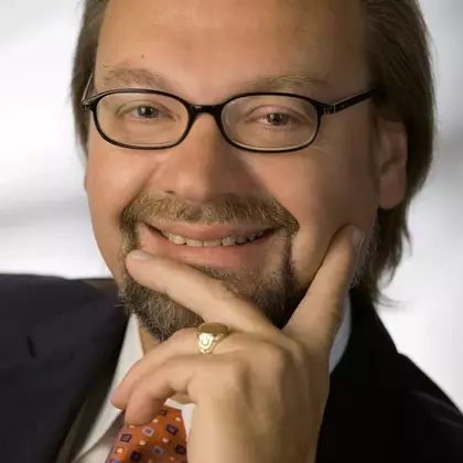 Alexander Schwab