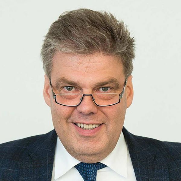 Andreas Bez, Geschäftsführer der SLN-Schmierstoff Logistik Nord GmbH & Co. KG