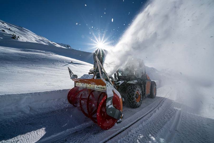 ZAUGG AG Eggiwil Aufsatz Schneefrässchleuder SF 110-125 