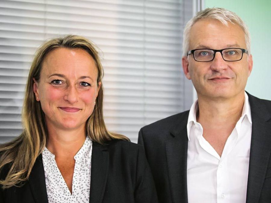 Grenzen überwinden – wettbewerbsfähig arbeiten Grenzen überwinden – wettbewerbsfähig arbeiten