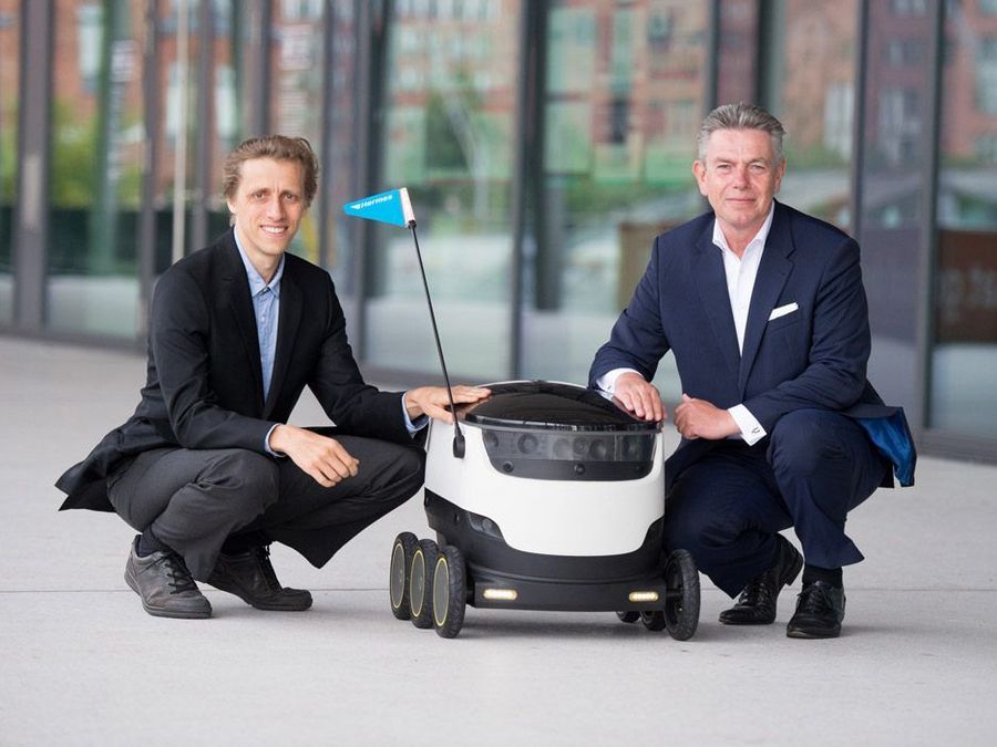 Roboter von Starship Technologies im Probeeinsatz für Hermes (4).