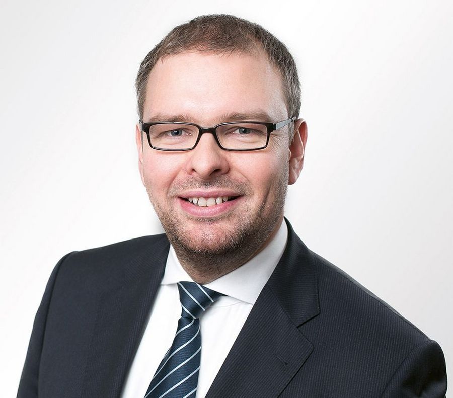 Arne Hellmuth, Geschäftsführer der Lee Hecht Harrison Deutschland GmbH