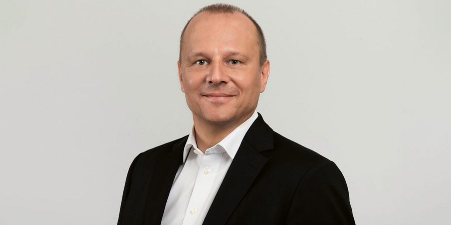 Dr. Wolfgang Walter, Geschäftsführer der Swedish Orphan Biovitrum GmbH