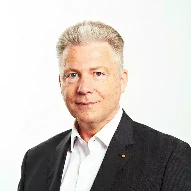 Diplom-Betriebswirt Oliver Feinauer