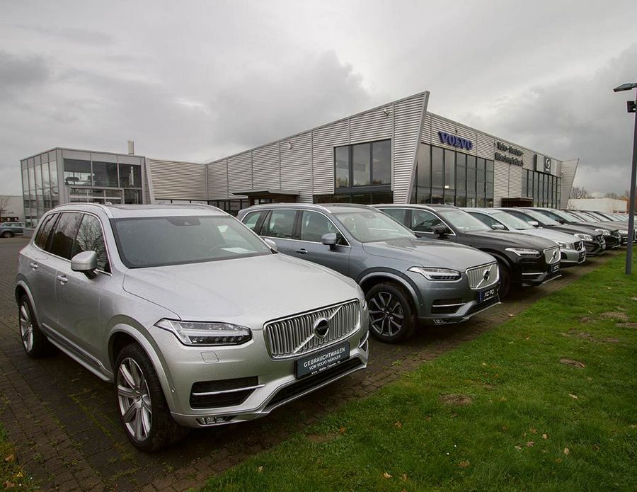 Das Autohaus Coenen Motors GmbH hat sich auf Volvo und Mazda spezialisier.