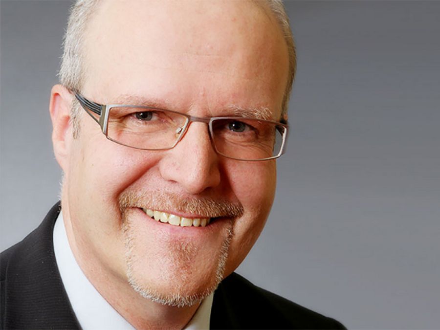 Digitalisierung im B2B-Vertrieb – Macht das Sinn? Digitalisierung im B2B-Vertrieb – Macht das Sinn?