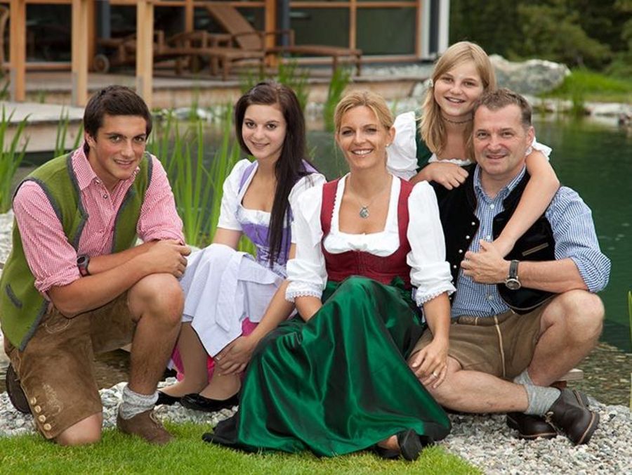 Hotel Edelweiss Wagrain Saskia Bergmüller und Familie