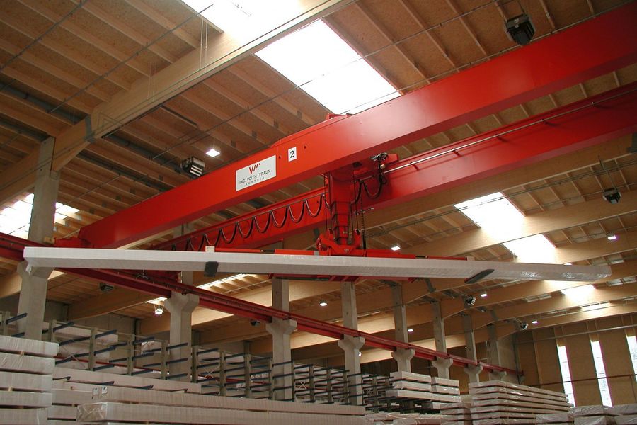 Automatisierte Krananlagen von Voith Kran Austria übernehmen Lager- und Materialflüsse 