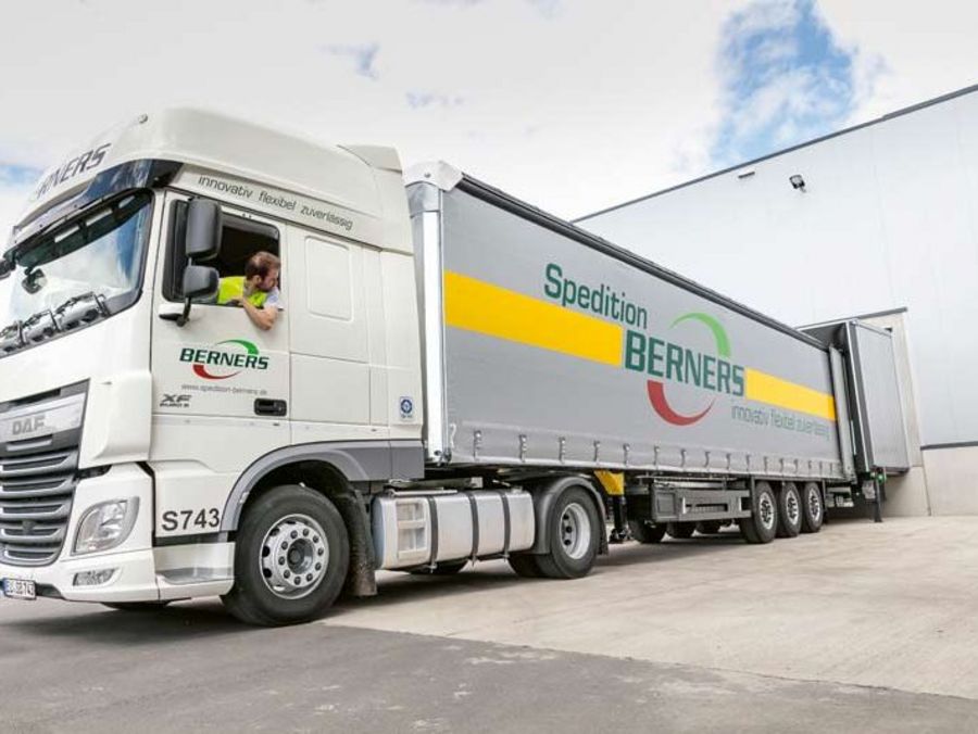 Transporte – zuverlässig und flexibel Transporte – zuverlässig und flexibel