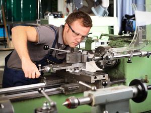 Fachkräftemangel: In Deutschland bereits angekommen