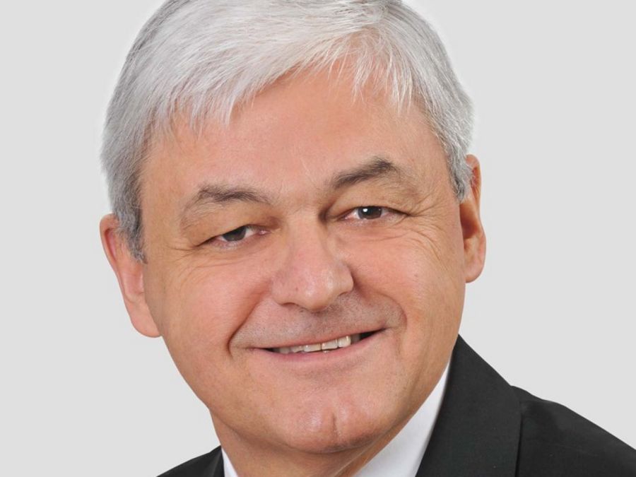 Heinz Kundert, CEO der VAT Vakuumventile AG