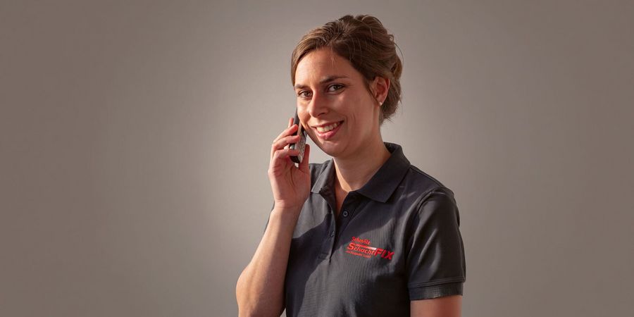 Stefanie Hindelang, Verkauf und Service der Schmölz SchachtFix & Baugeräte GmbH Stefanie Hindelang, Verkauf und Service der Schmölz SchachtFix & Baugeräte GmbH