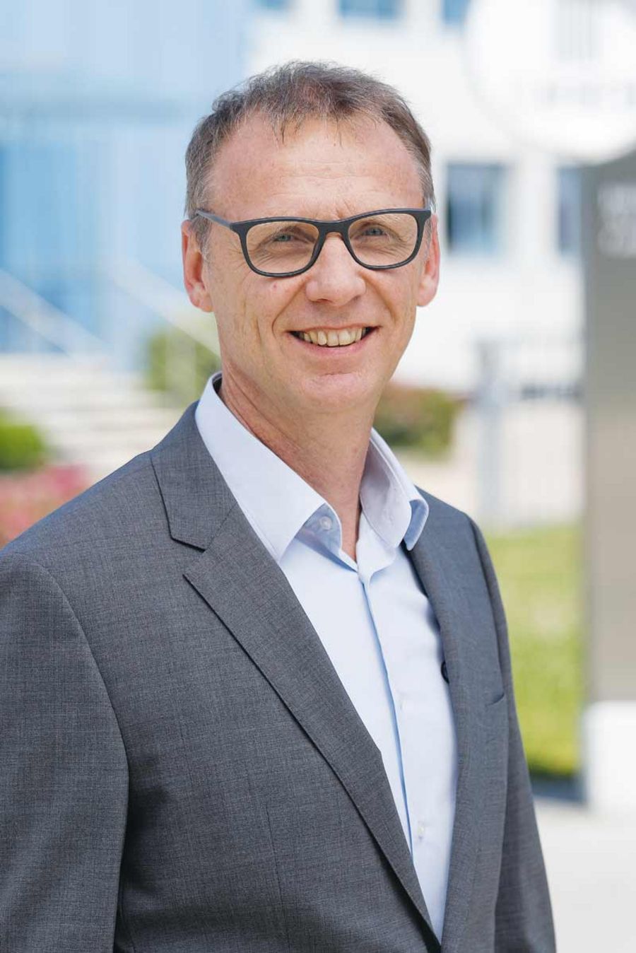 Dr. Jörg Zimmer, Geschäftsführer der Cesra Arzneimittel GmbH & Co. KG