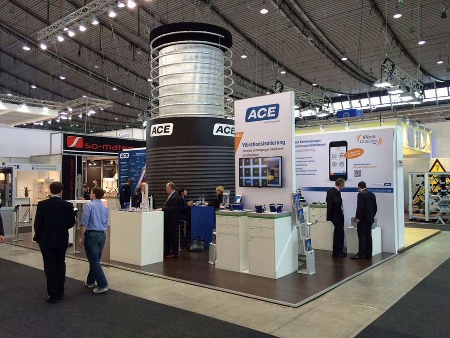 Der Messestand der ACE Stoßdämpfer GmbH auf der MOTEK 2015