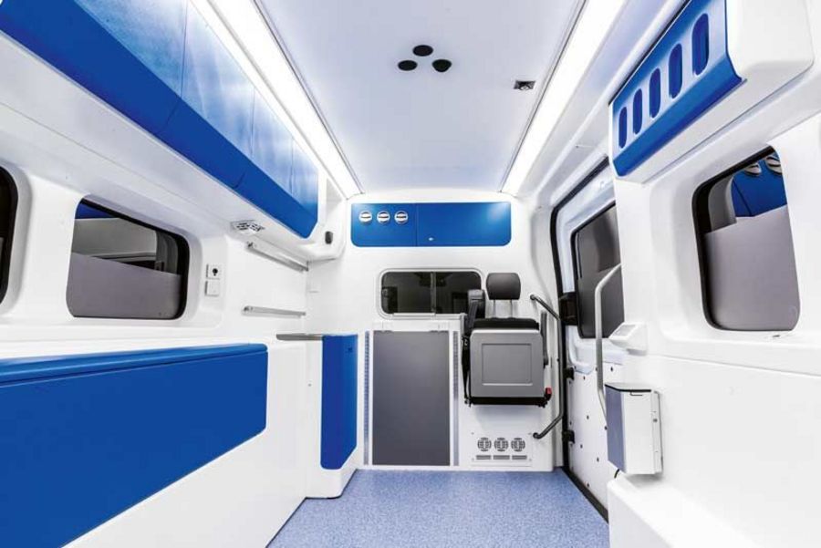 Ambulanz Mobile Blick ins Innere des VALERIS V21