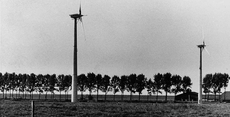 Die erste Windkraftanlage wurde 1992 in der Nähe von Leer in Ostfriesland errichtet