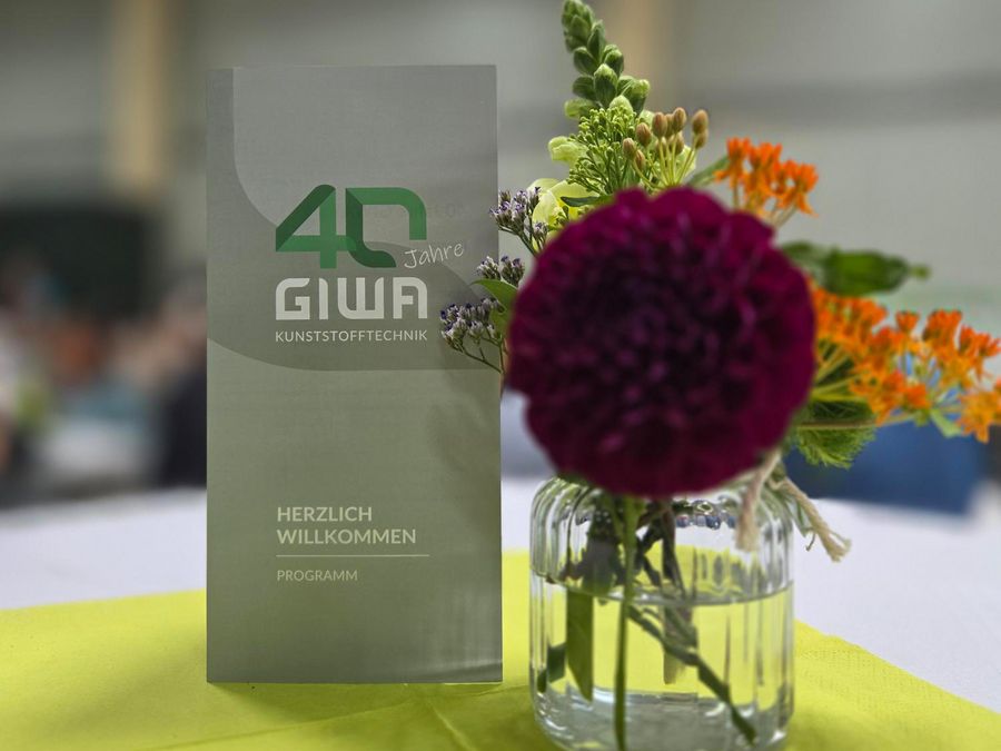 40 Jahre GIWA Kunststofftechnik: Innovation, Nachhaltigkeit und  Wachstum aus Bayern