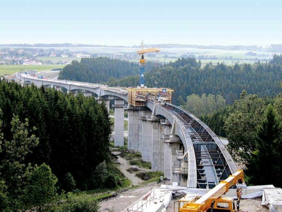 Bauen auf ethischem Fundament Bauen auf ethischem Fundament