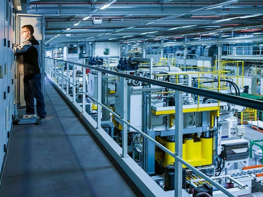 Ein Unternehmen unter Strom Ein Unternehmen unter Strom