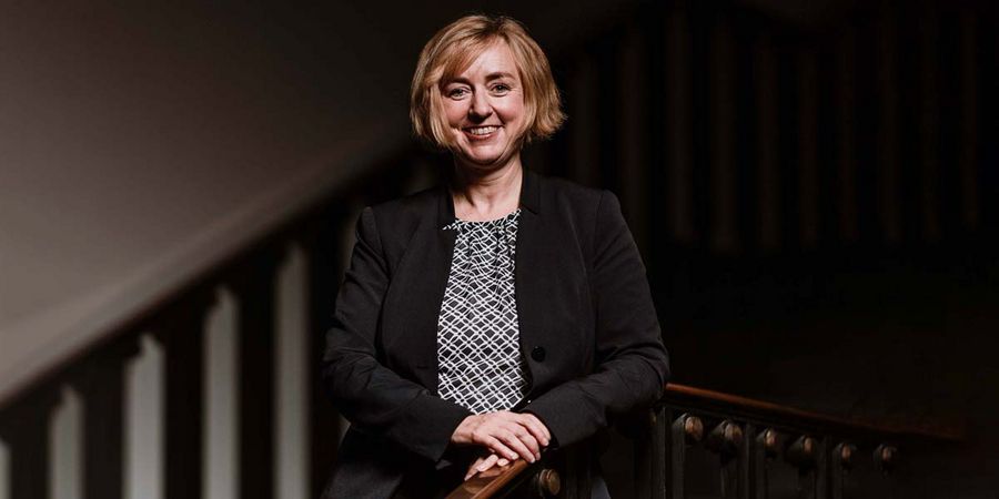Dr. Claudia Bünte Dr. Claudia Bünte