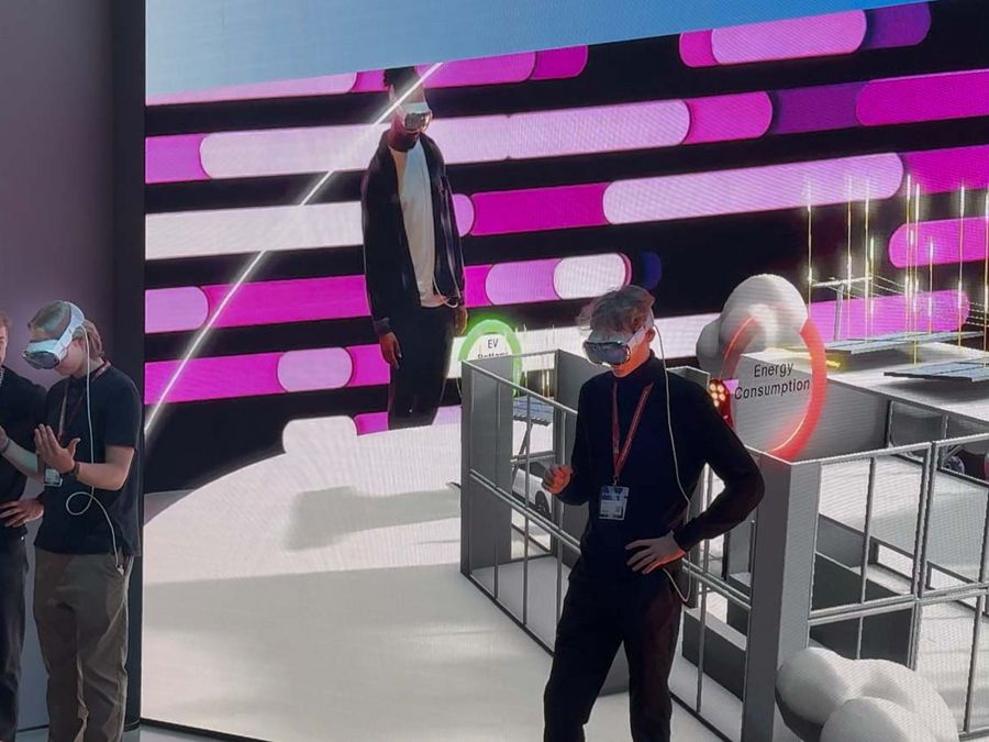 IAA Mobility 25. Mercedes und VW inszenieren Storytelling mit Mixed Reality
