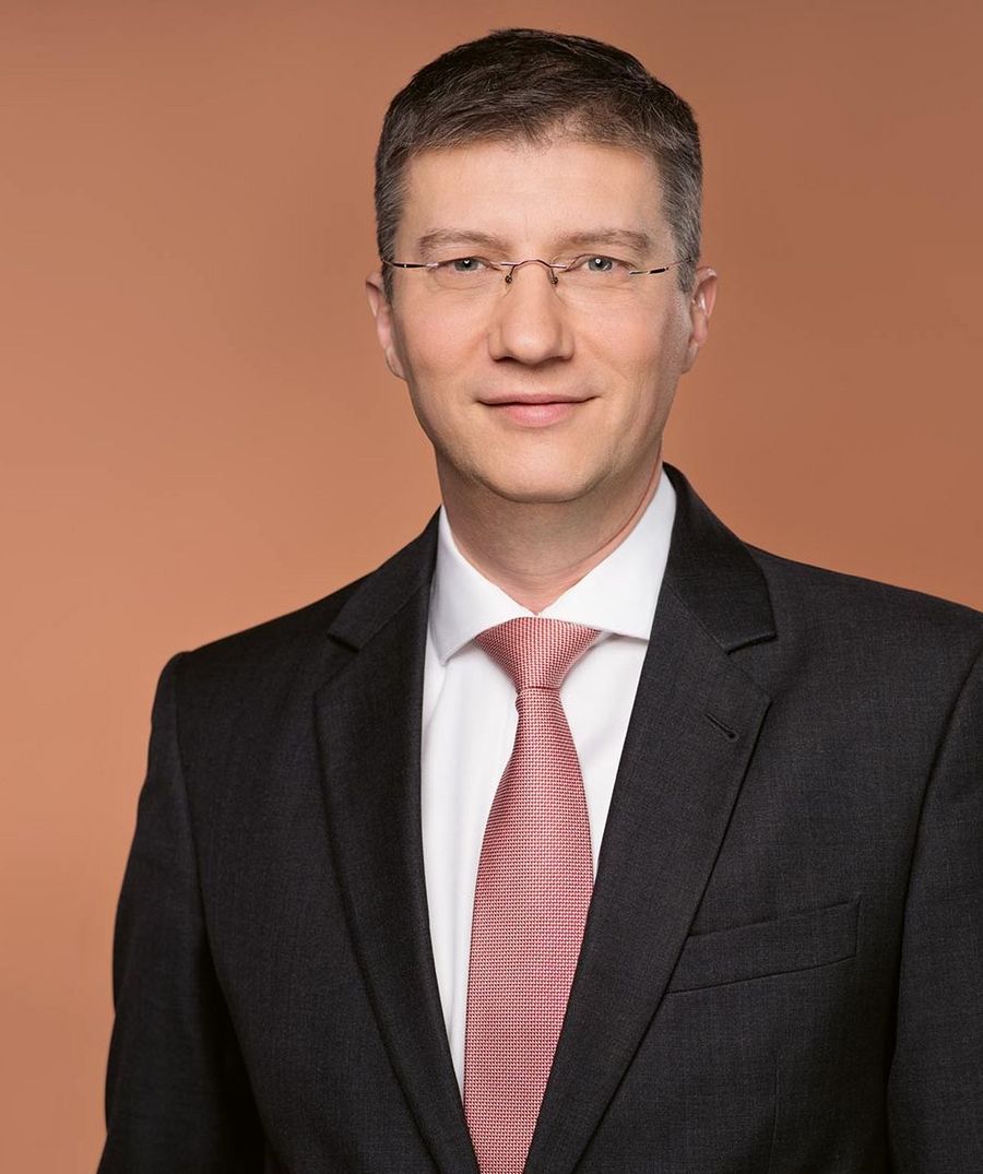 Dr. Matthias-Hagen Lakotta, Geschäftsführer der RECURA Kliniken GmbH