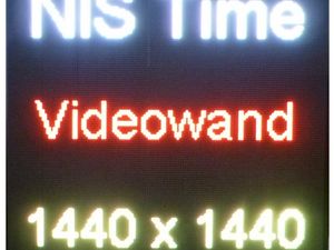 LED Videowände und Lauftextanzeigen