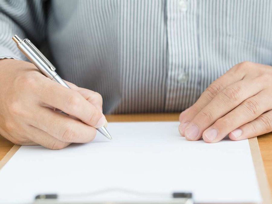 Leitfaden zur effektiven Gestaltung von Vertragsvereinbarungen beim Unternehmensverkauf