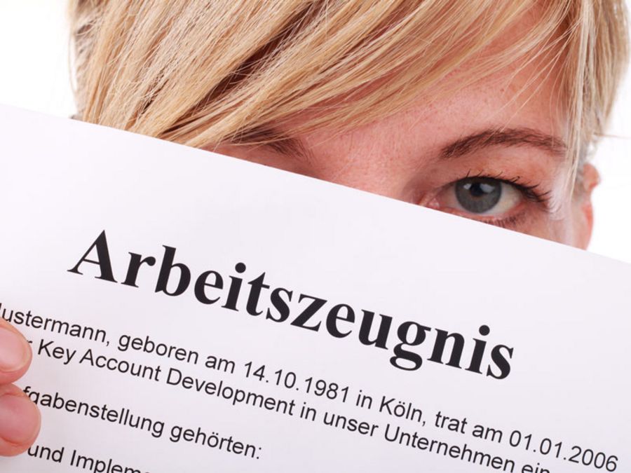 Arbeitszeugnis prüfen: Darauf sollten Sie achten Arbeitszeugnis prüfen: Darauf sollten Sie achten