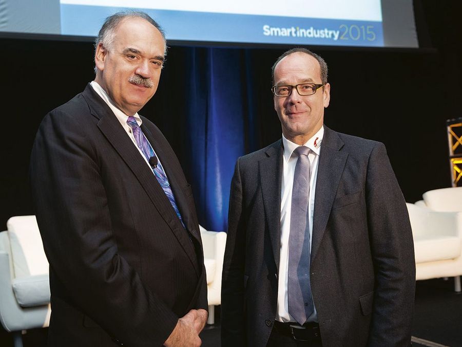 Richard Soley und Armin Pühringer zusammen auf der Smart Industry 2015 Konferenz