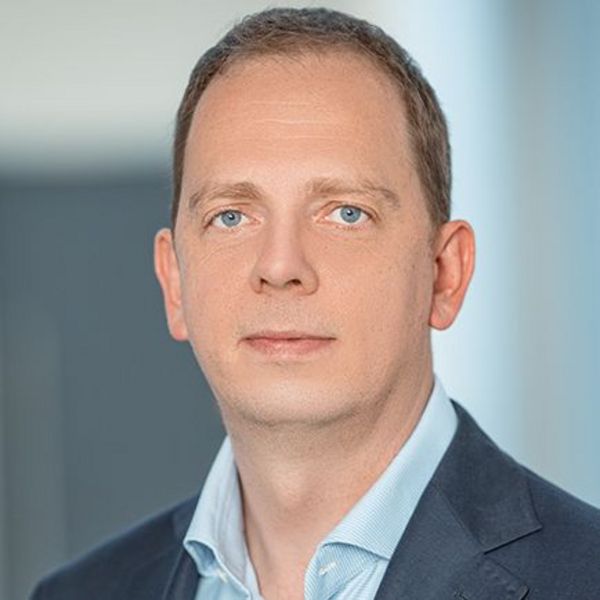 Daniel Schrod - kommpet GmbH Daniel Schrod - kommpet GmbH