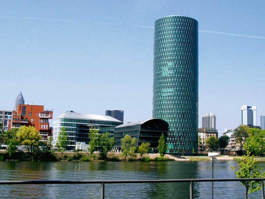 Schüßler Plan - Das Torhaus am Westhafen in Düsseldorf