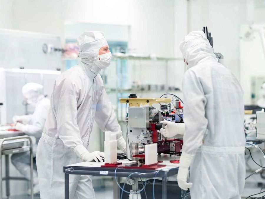 Sioux Technologies: „We bring high-tech to life” Sioux Technologies: „We bring high-tech to life”