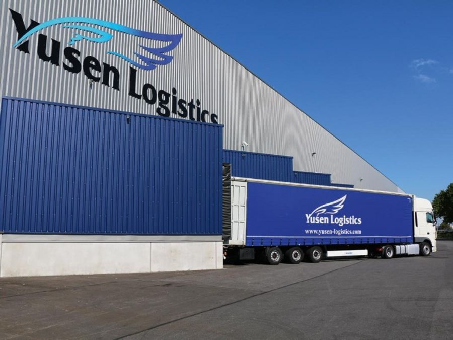 Yusen Logistikzentrum Duisburger Hafen