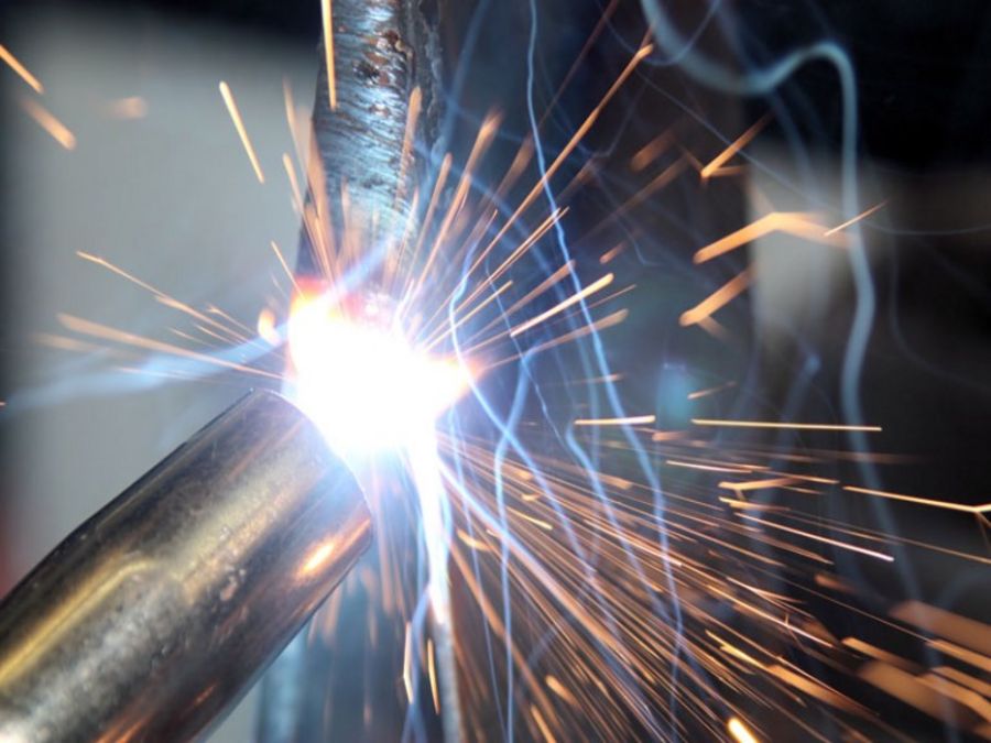 Metaller arbeiten sich aus der Krise Metaller arbeiten sich aus der Krise