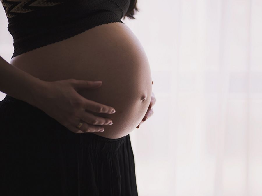 Arbeiten in der Schwangerschaft: Das ist zu beachten