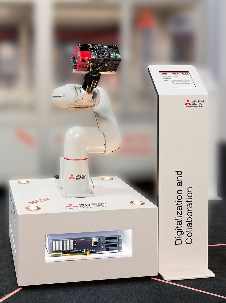 Kooperierender Roboter auf der SPS IPC DRIVES