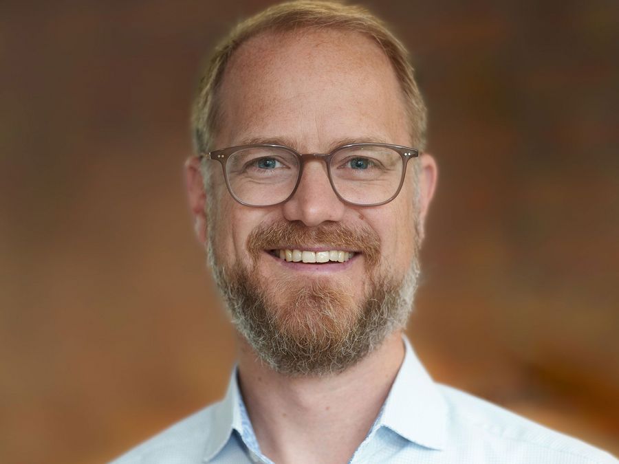 Möbest, Arne