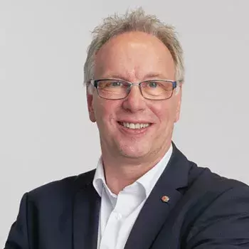 Wolfgang Schaffer