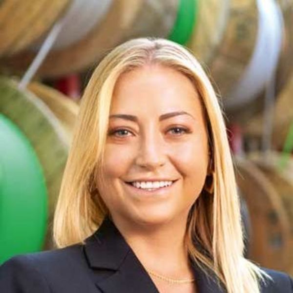 Jessika Pernthaler, Geschäftsführerin der Selectra AG Jessika Pernthaler, Geschäftsführerin der Selectra AG
