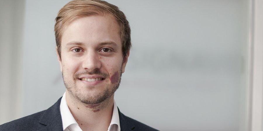 Dr. Gero Decker, CEO und Geschäftsführender Gesellschafter der Signavio GmbH Dr. Gero Decker, CEO und Geschäftsführender Gesellschafter der Signavio GmbH