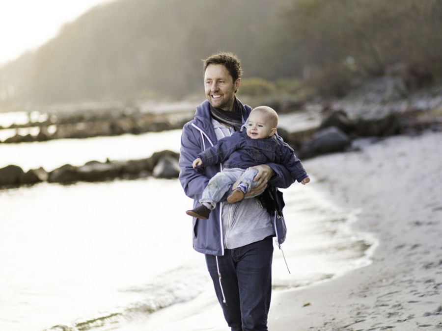 Vater nimmt Elternzeit: Hat das Einfluss auf den Urlaubsanspruch?