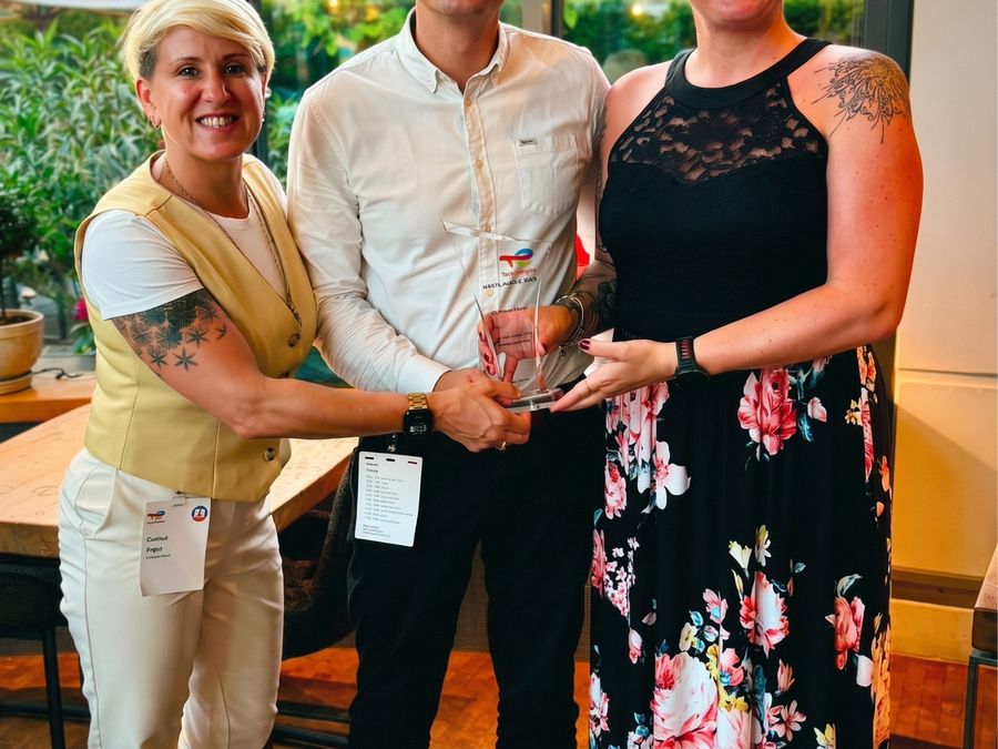 gevekom gewinnt TotalEnergies Safety Award 2026 und beweist Expertise im Energiesektor und der 24/7 Störtelefonie gevekom gewinnt TotalEnergies Safety Award 2026 und beweist Expertise im Energiesektor und der 24/7 Störtelefonie