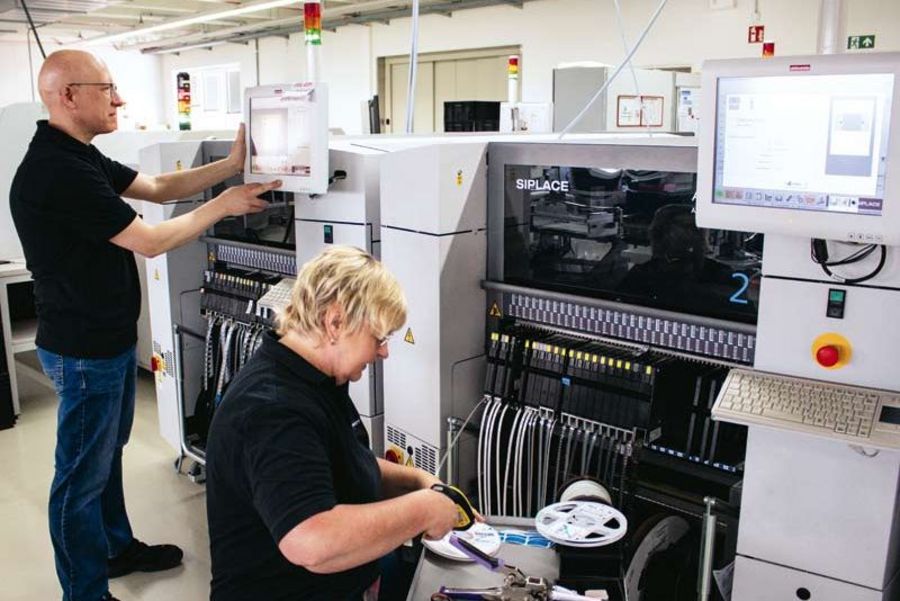 Telenot Electronic Bestückungsmaschine