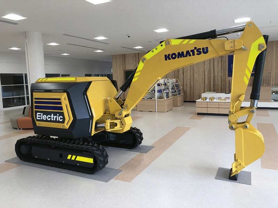 Kuhn Holding Komatsu Konzeptmaschinen