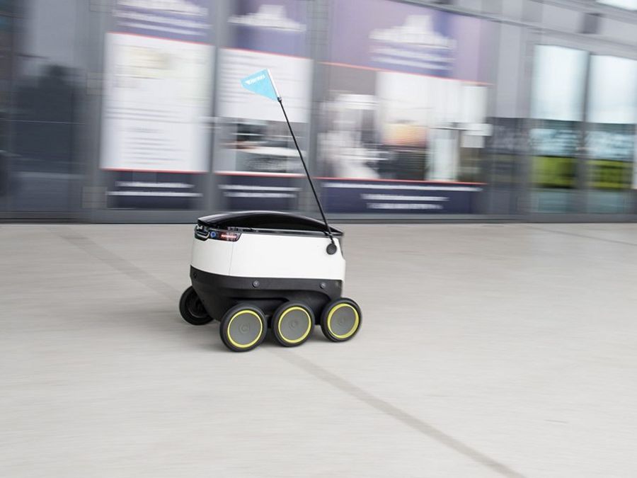 Roboter von Starship Technologies im Probeeinsatz für Hermes (7).