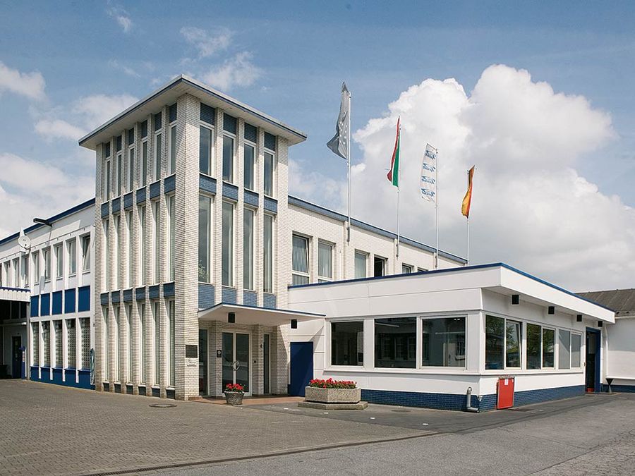 Hauptsitz im westfälischen Menden der Ewald Rostek GmbH.