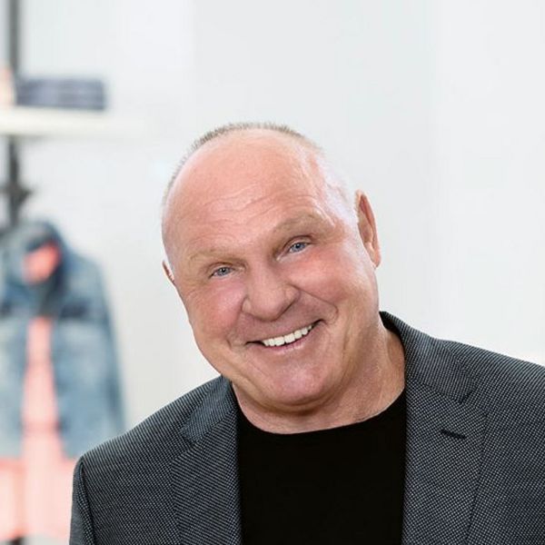 Arnold Mattschull Arnold Mattschull